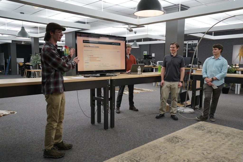Bob Stauss on Demo Day presenting