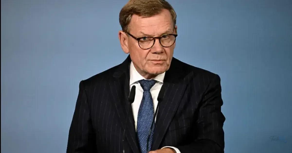 Germany blames Russia for airport drone incident, hits back