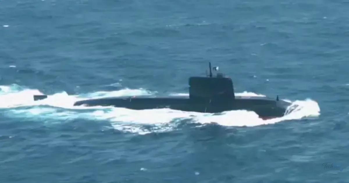 Pakistan Navy Tests Hangor-Class Submarine in Arabian Sea