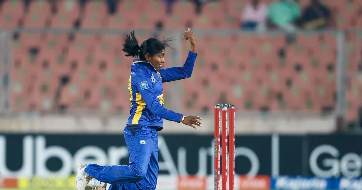 Sri Lanka replace injured Vihanga with Meepage for Women's T