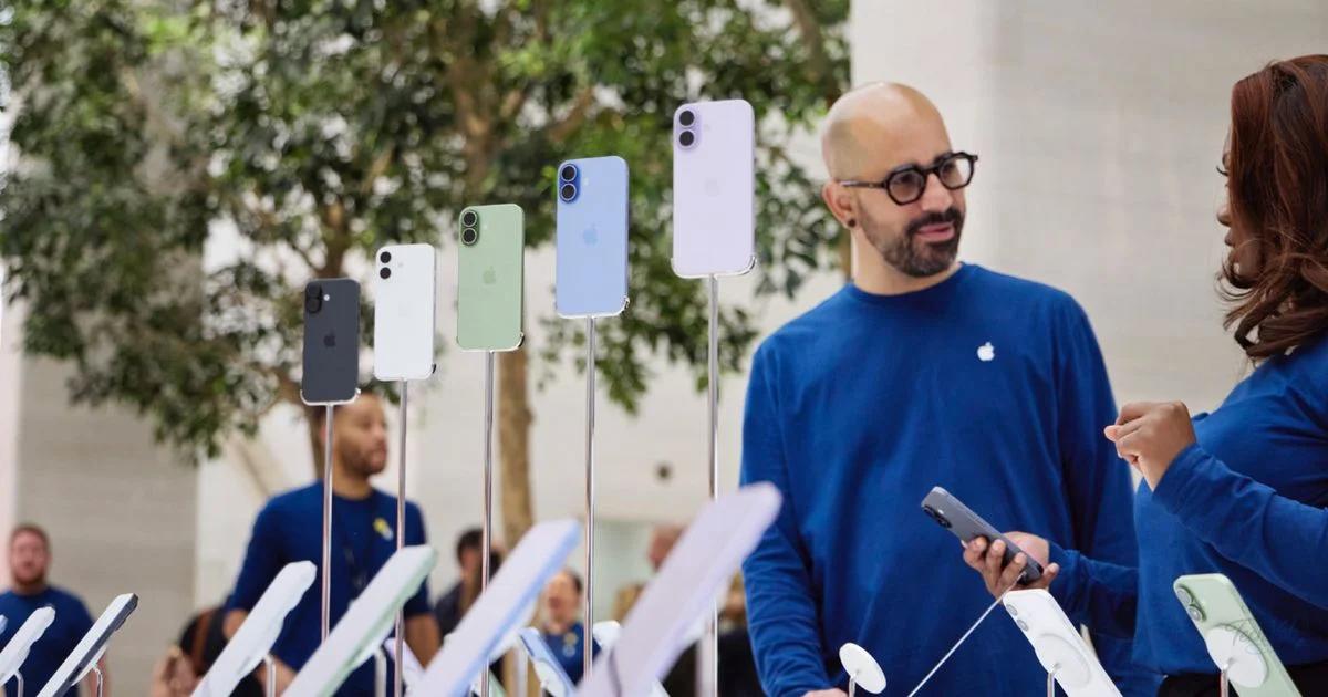 There are new shiny iPhones, so Apple is making you pay more