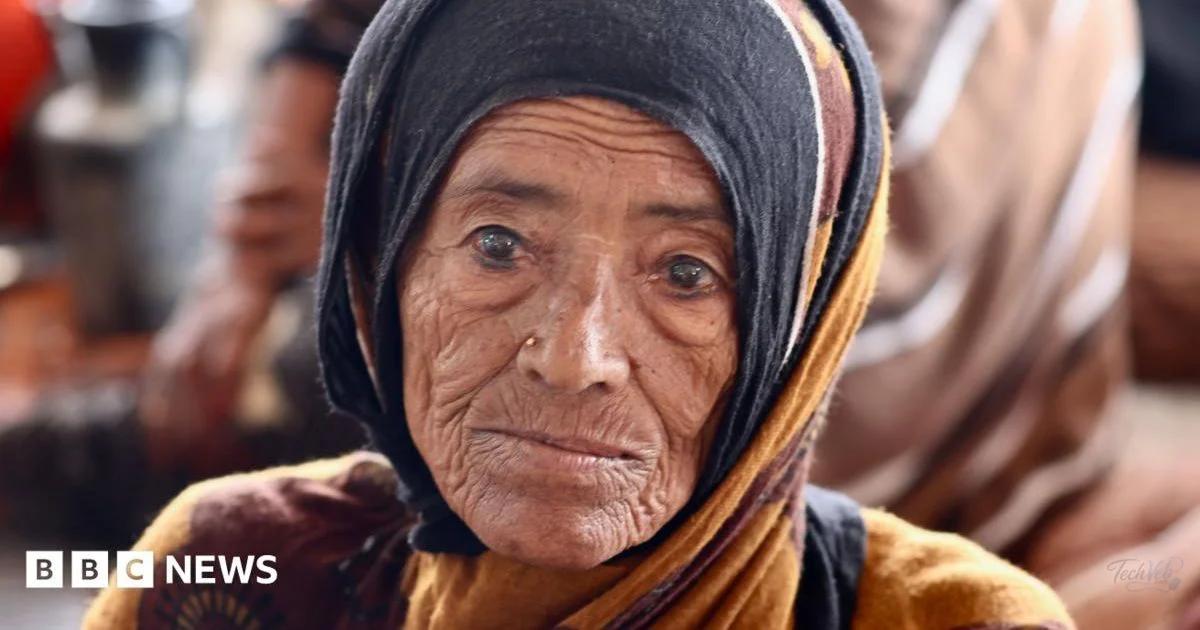 Yemenis flee across Red Sea as Houthis and Saudi-backed forc