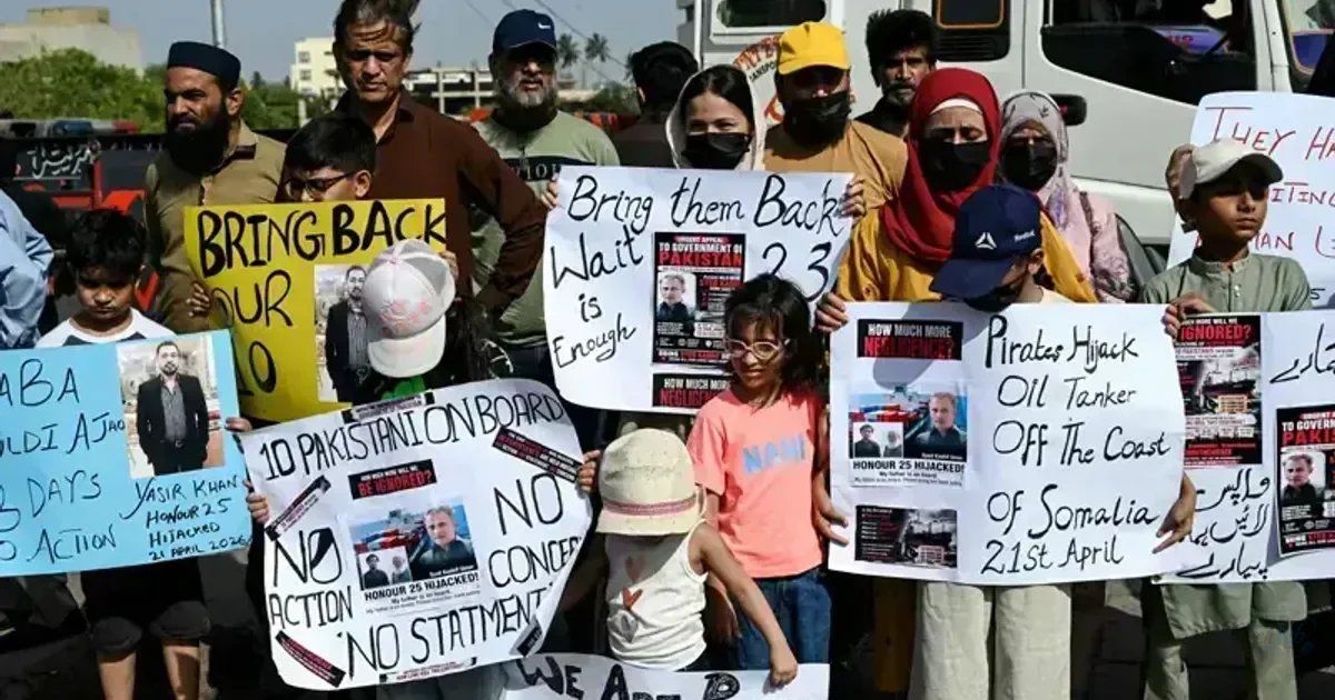 4 Pakistani crew members from hijacked oil tanker to arrive