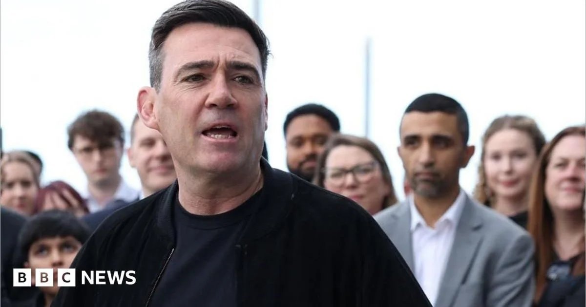 Burnham announces scheme to help first-time buyers on to hou
