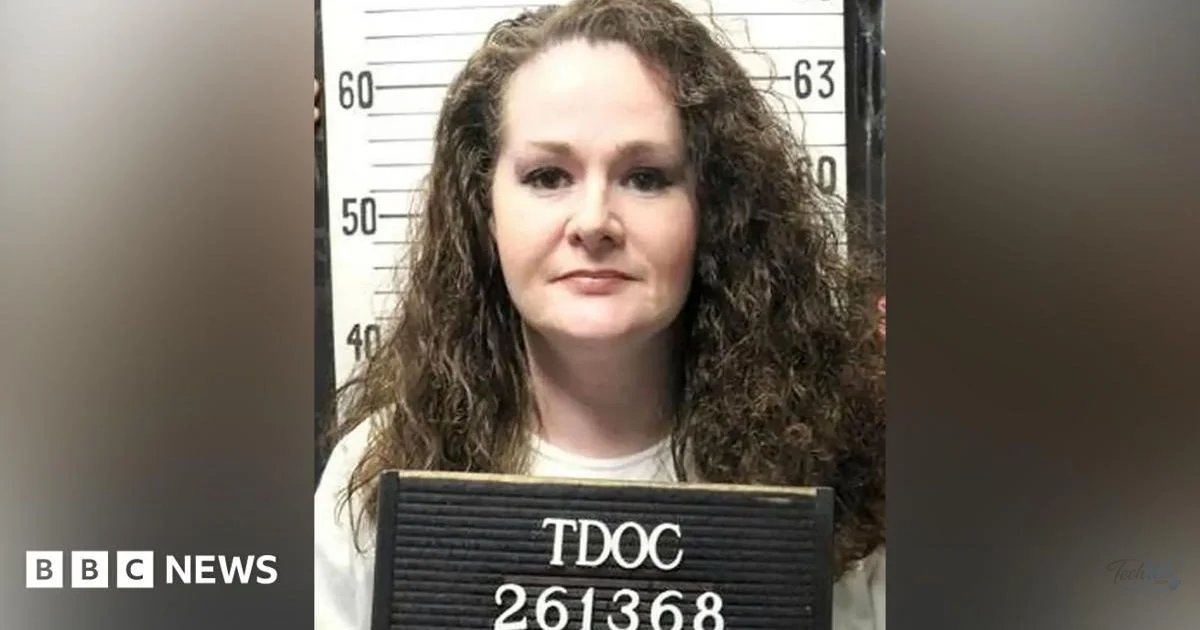 Execution of US murderer Christa Pike halted shortly before