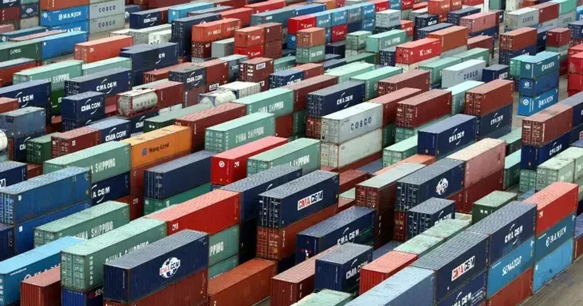 Exports rebound as imports slow