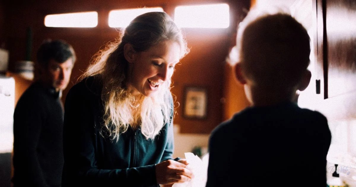 In ‘You Can See Everything,’ Elizabeth Holmes meets her equal in