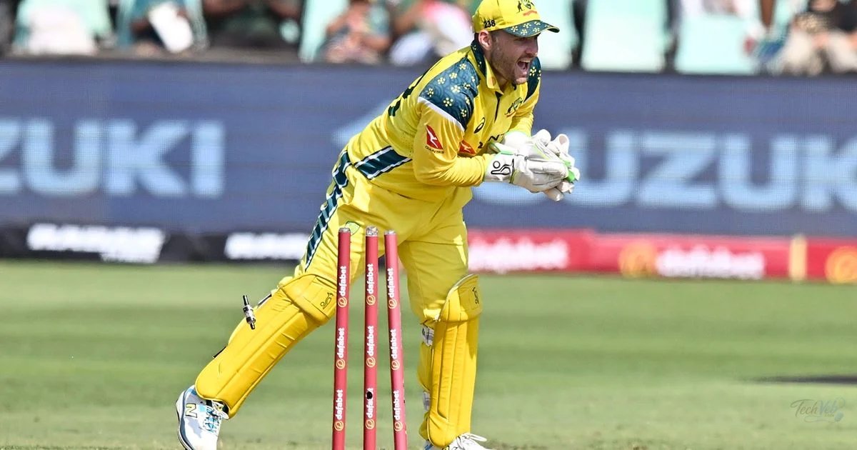 Inglis in doubt for South Africa Tests after fractured finge