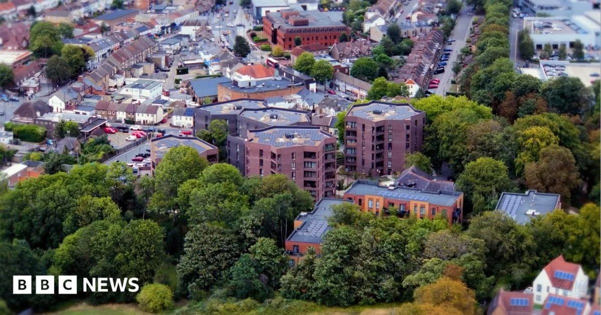 London housing project wins top architecture award