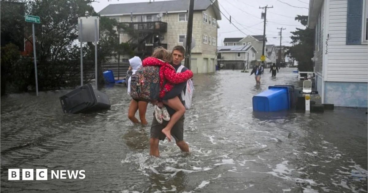 One dead as powerful storm pummels New York and New Jersey