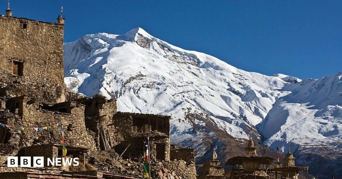 Two bodies found after avalanche hits Himalayan climbing gro