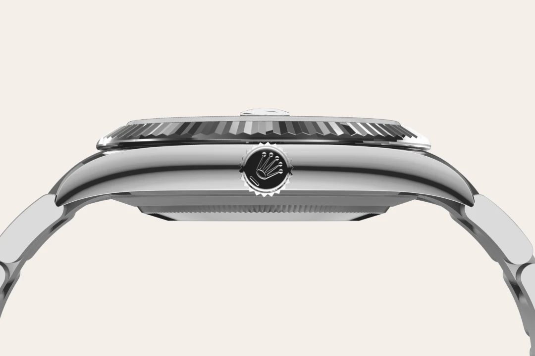 Rolex Datejust 41
in White Rolesor - combination of Oystersteel and white gold, M126334-0033 - Bucherer