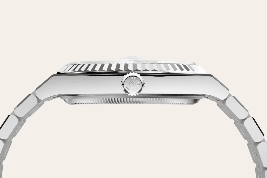 Rolex Land-Dweller 36
i White Rolesor - combination of Oystersteel and white gold, M127234-0001 - Bucherer