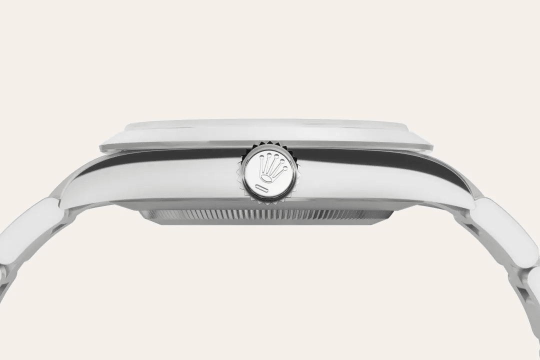 Rolex Explorer 40
en Acier Oystersteel, 224270 - Bucherer