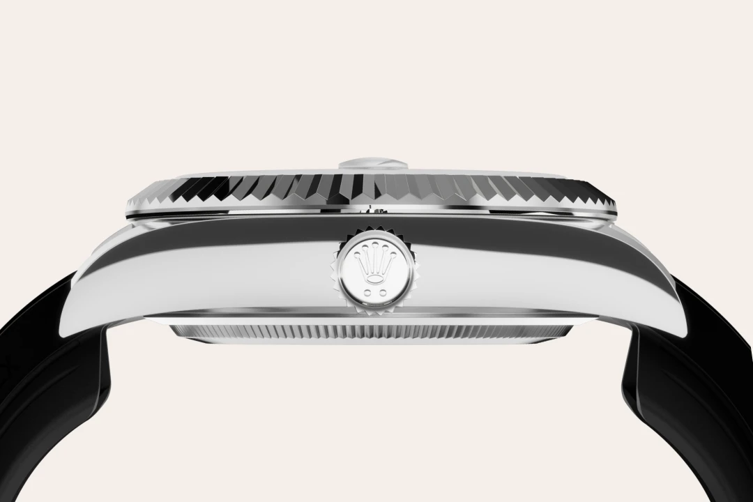 Rolex Sky-Dweller 42
in 18 ct white gold, M336239-0002 - Bucherer