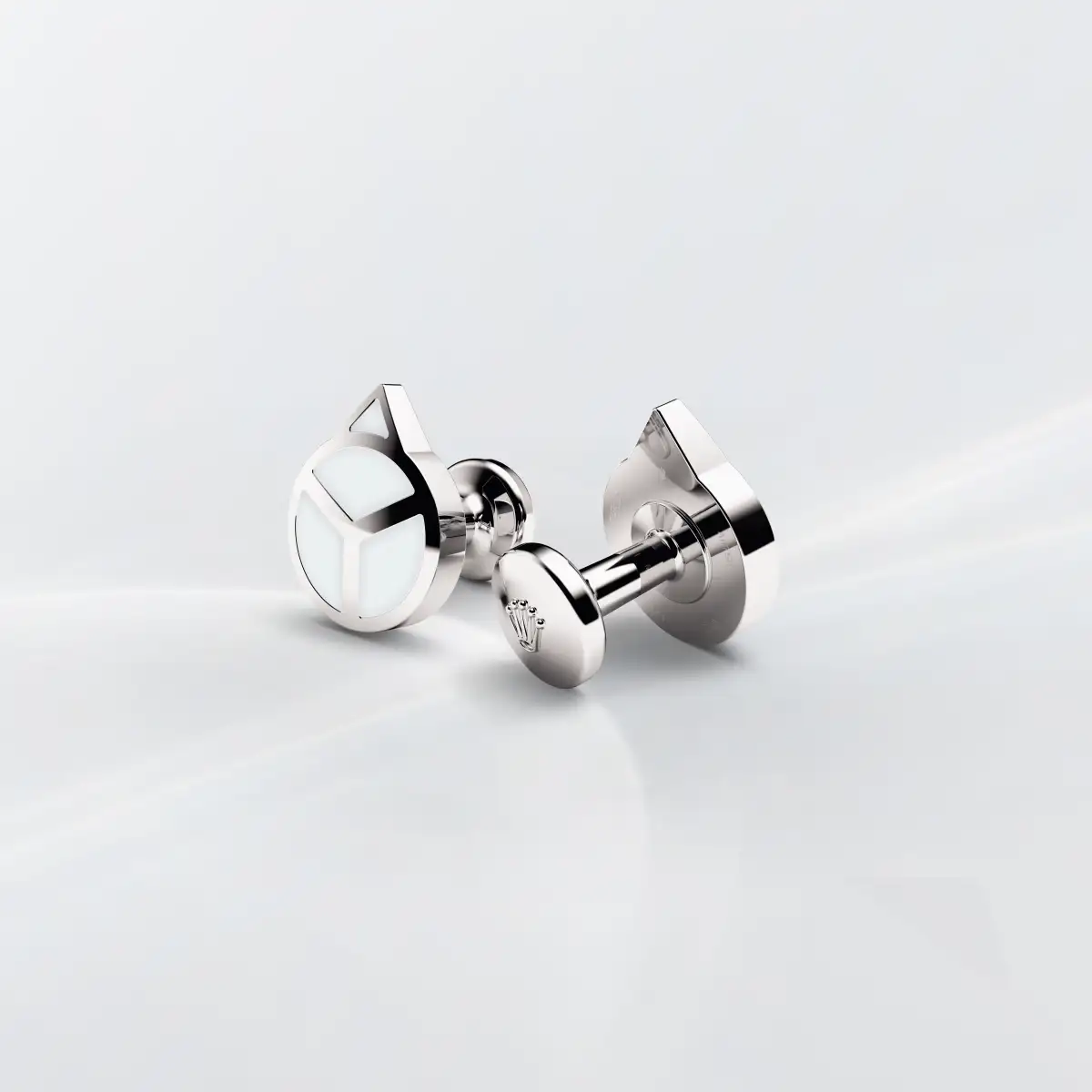 Rolex Accessoires ‘Hand’ cufflinks in White gold and luminescent material, A1029 - Bucherer