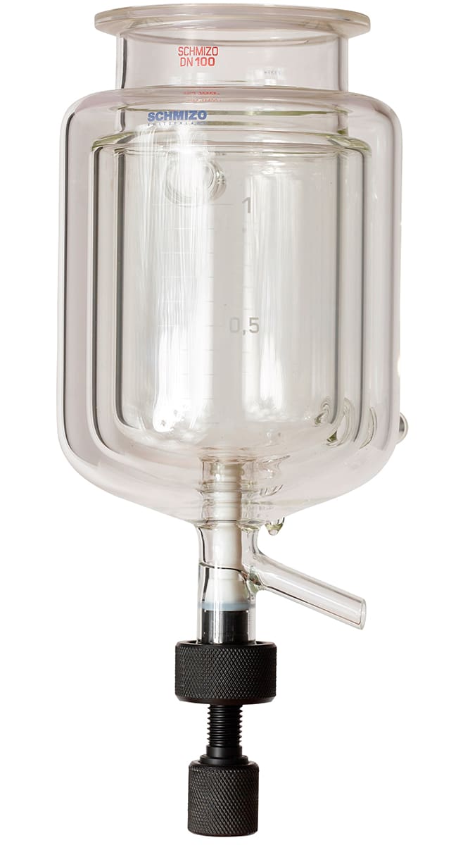 Jacketed triple wall vessel with bottom valve Jacketed triple wall vessel with bottom valve