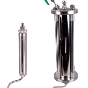 Burette per l’aggiunta di liquidi nel reattore in pressione Burette per l’aggiunta di liquidi nel reattore in pressione