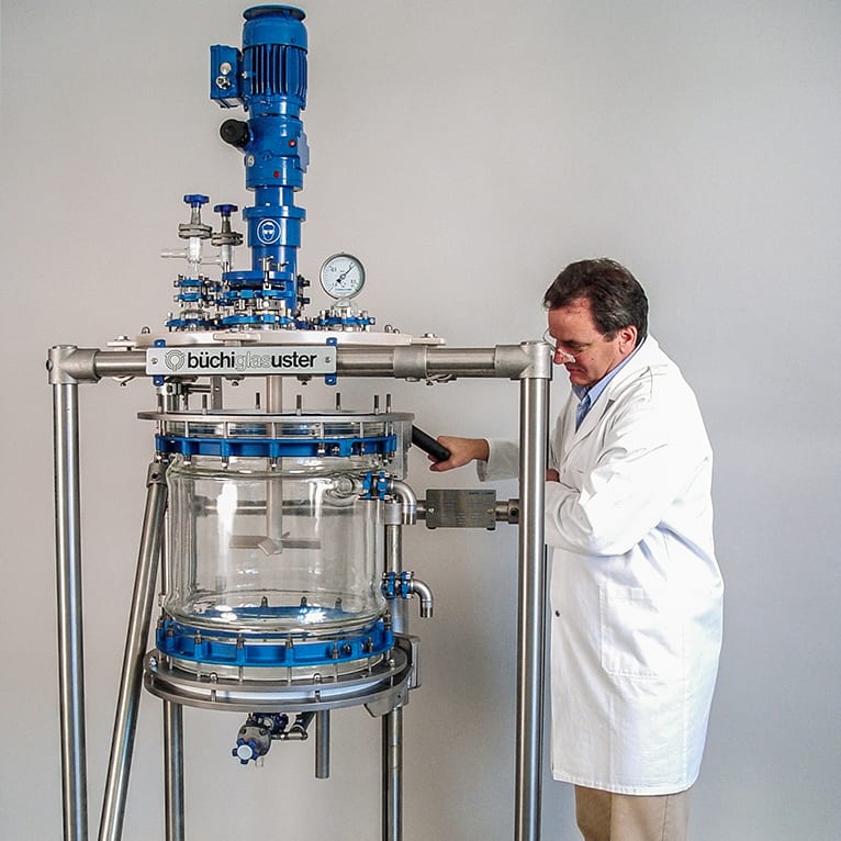 Peptide synthesizer 50 liter, with lift and swing out design, 2 stage stirrer with fixed height Peptide synthesizer 50 liter, with lift and swing out design, 2 stage stirrer with fixed height