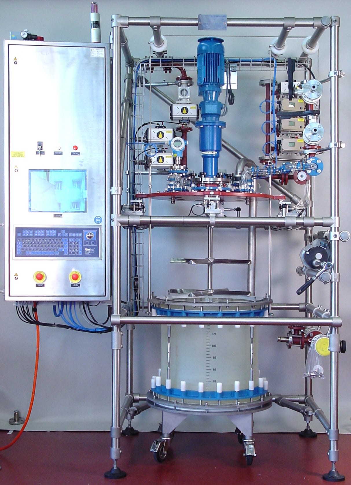 SPPS with automated dosing using load cells (gravimetric dosing) SPPS with automated dosing using load cells (gravimetric dosing)