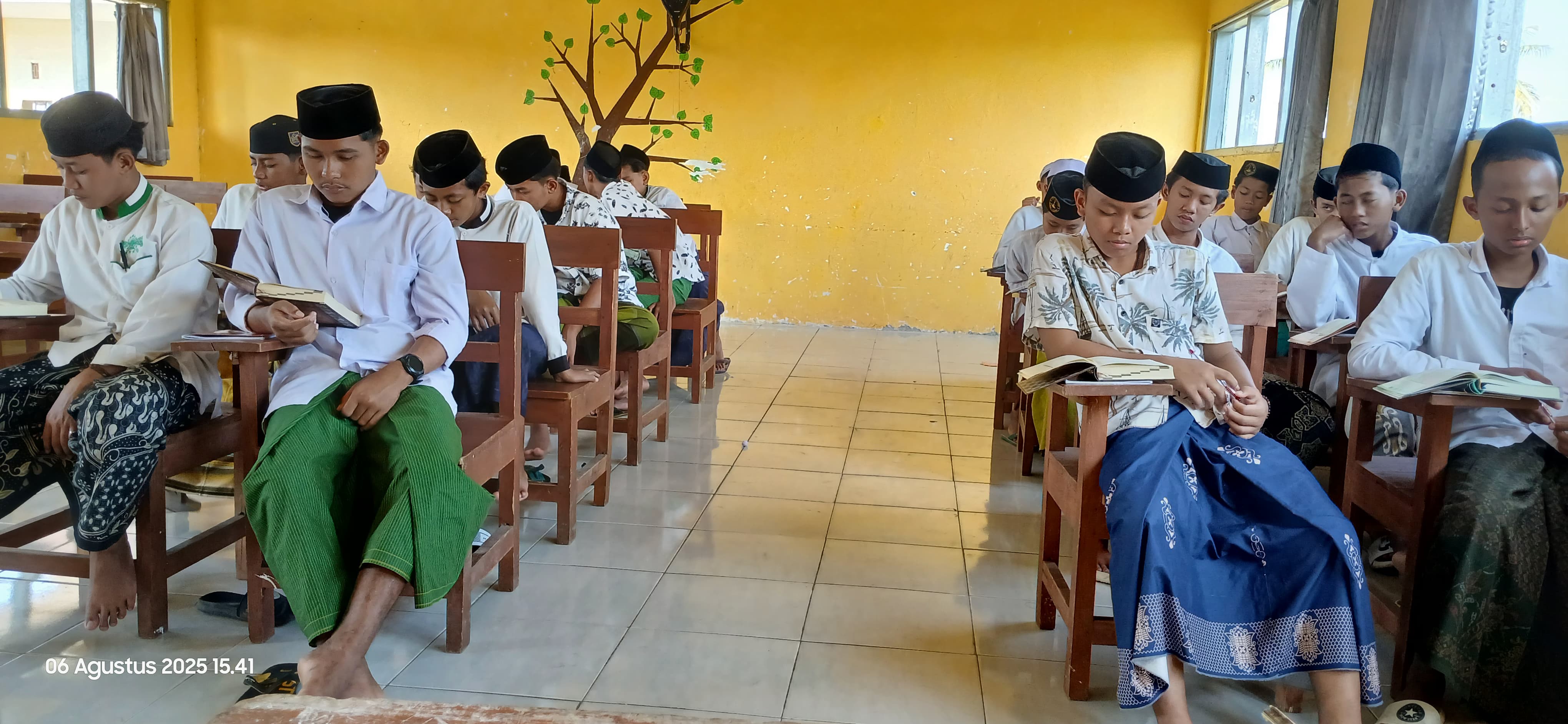 Tentang Sekolah