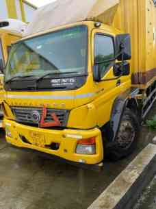 BharatBenz 1617 Images