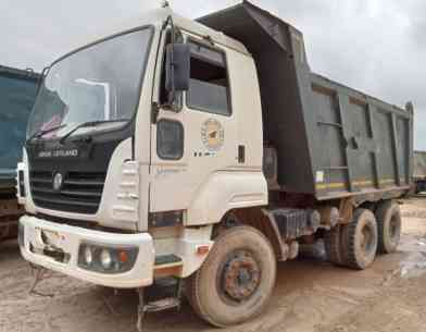 Ashok Leyland 2518 Images