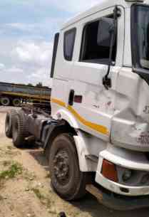 Mahindra Blazo 55 Images