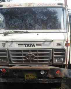 Tata 4018 Images