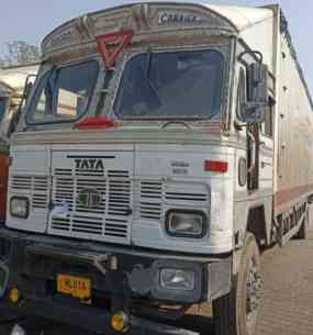 Tata 1615 Images