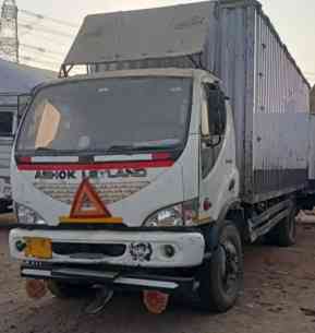 Ashok Leyland Boss 1212 Images