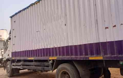 Ashok Leyland Boss 1212 Images