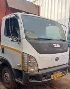 Tata 1109 Images