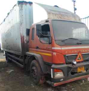 BharatBenz 1617 Images