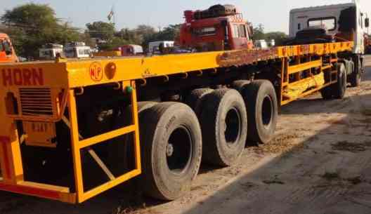 Mahindra Blazo 40 Images