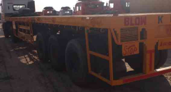 Mahindra Blazo 40 Images