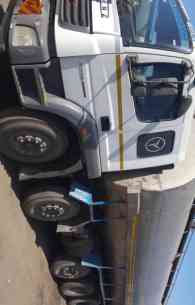 BharatBenz 3723 Images