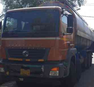 BharatBenz 3723 Images