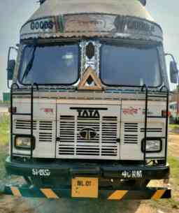 Tata 2518 Images