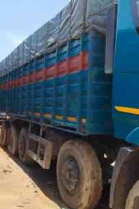 Mahindra Blazo 37 Images