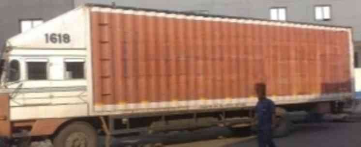 Ashok Leyland 1618 Images