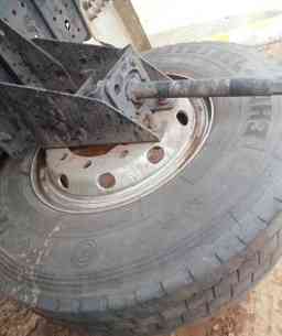 BharatBenz 3723 Images