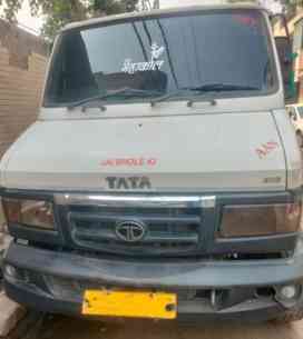 Tata 610 Images