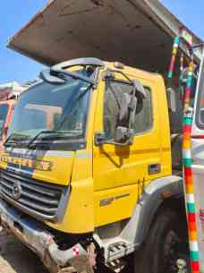 BharatBenz 3128 Images