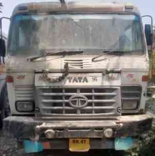 Tata 4923 Images