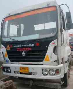 Ashok Leyland 4923 Images