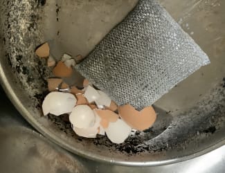 Cleaning with Eggs | bunch