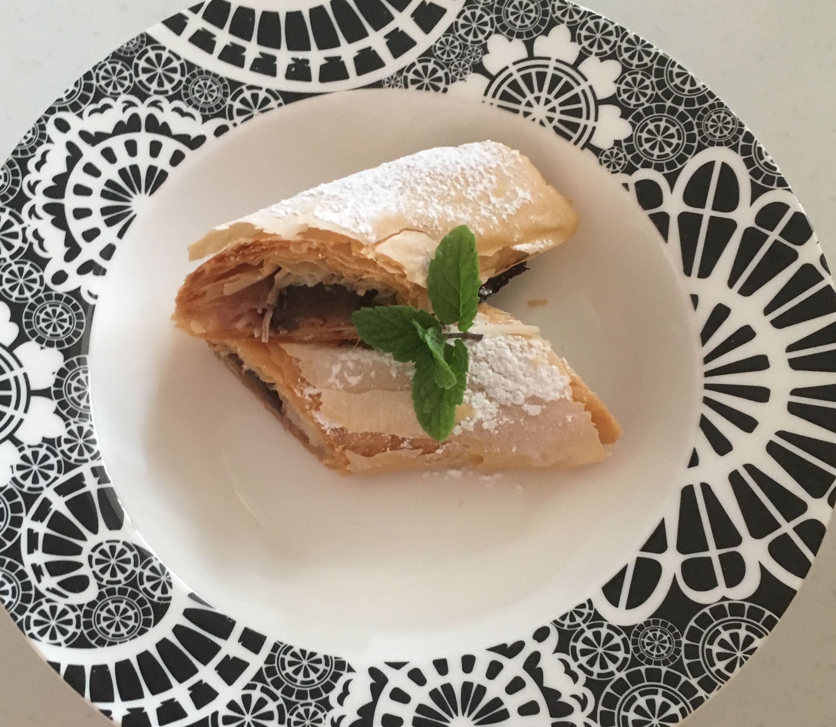 Fresh Fig and Coconut Roulade | bunch