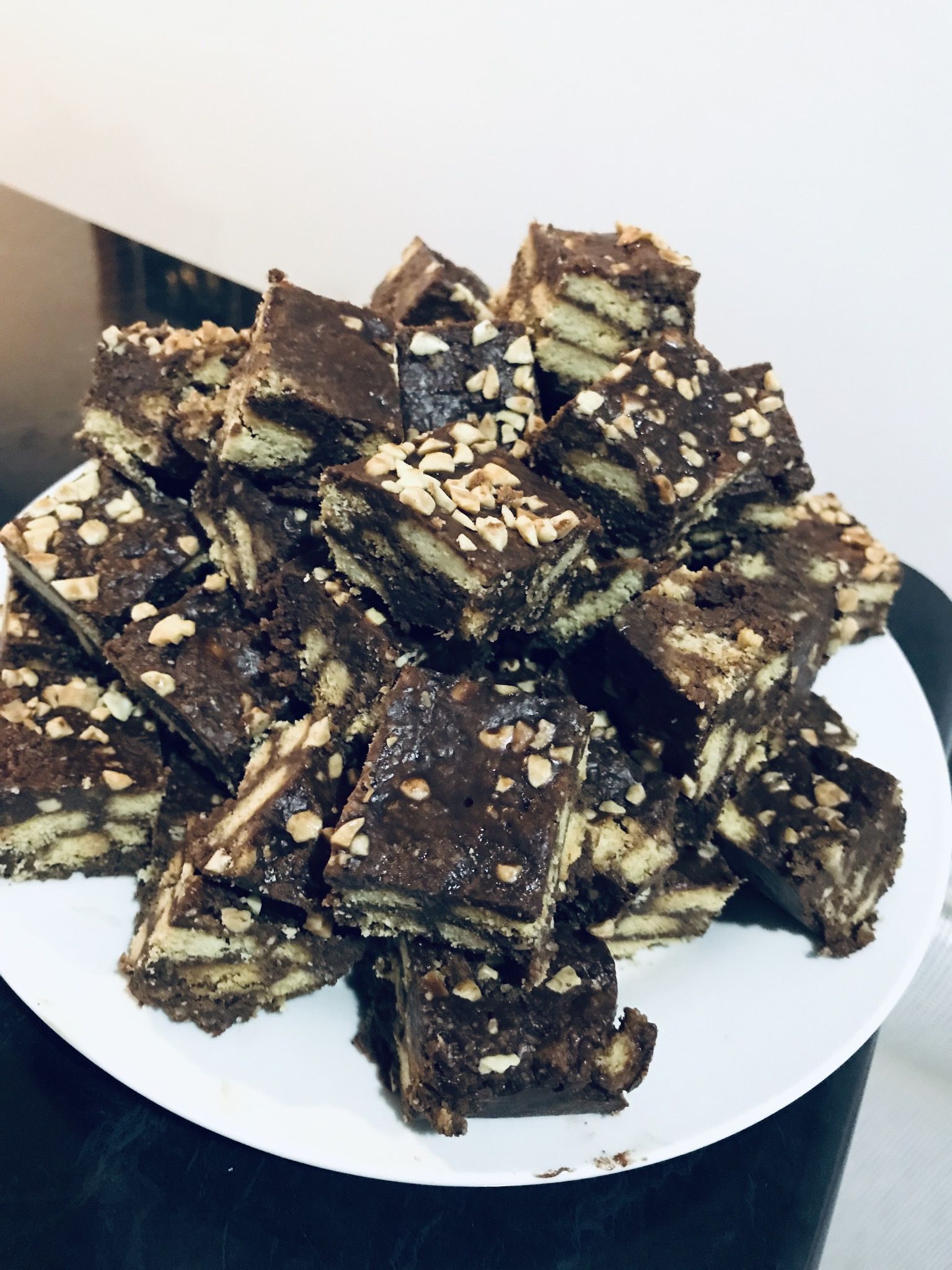 Biscuit slice | bunch