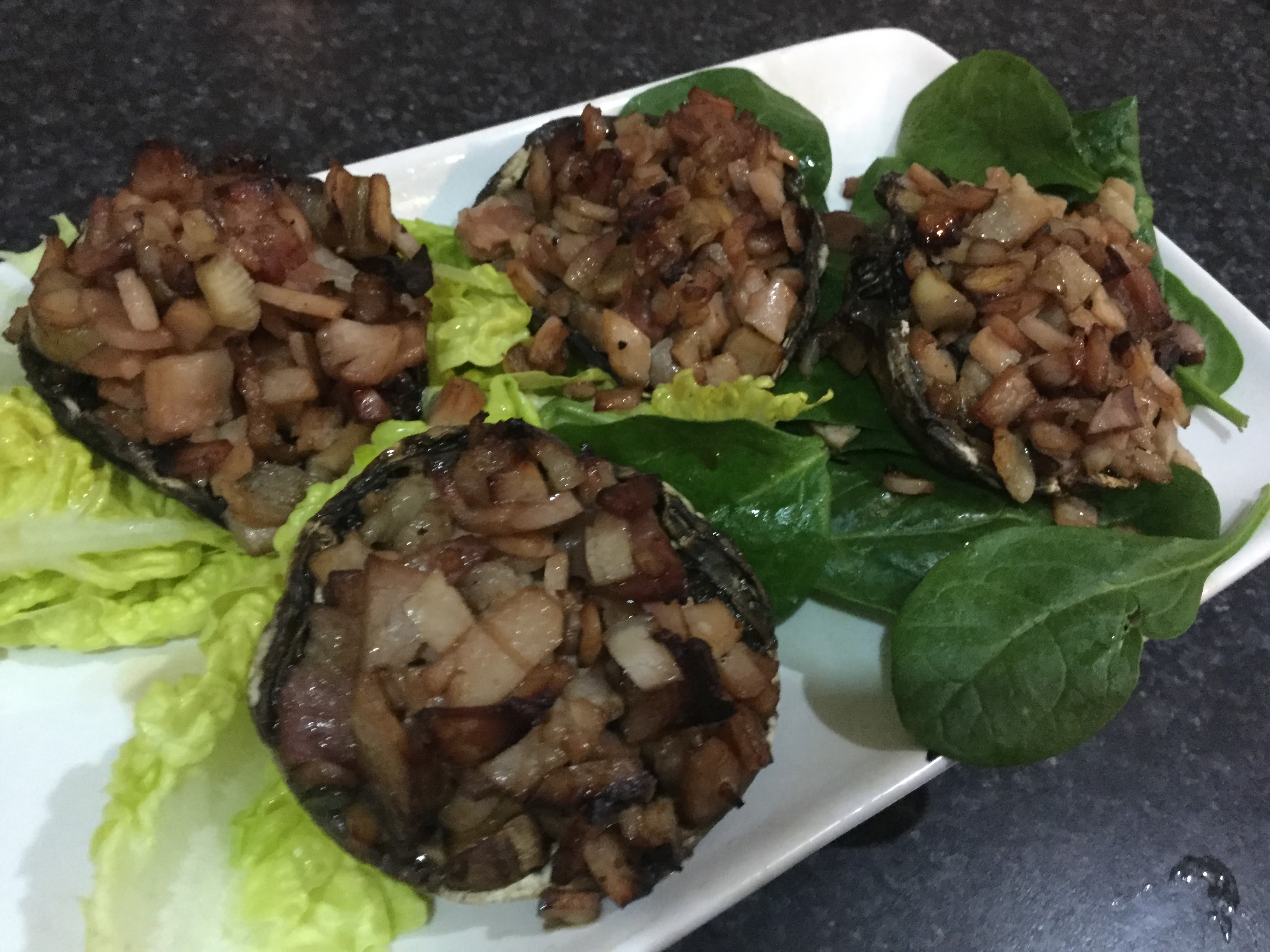 Mushrooms Kilpatrick bunch